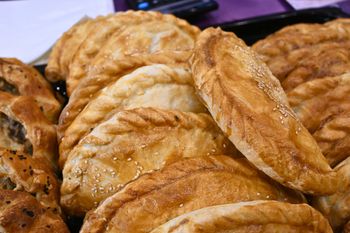 W weekend ustawiają się kolejki. Zaciekawieni turyści zamawiają zamiast zapiekanek