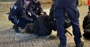 Pobicie ratownika medycznego w centrum Warszawy. Zatrzymany pijany mężczyzna