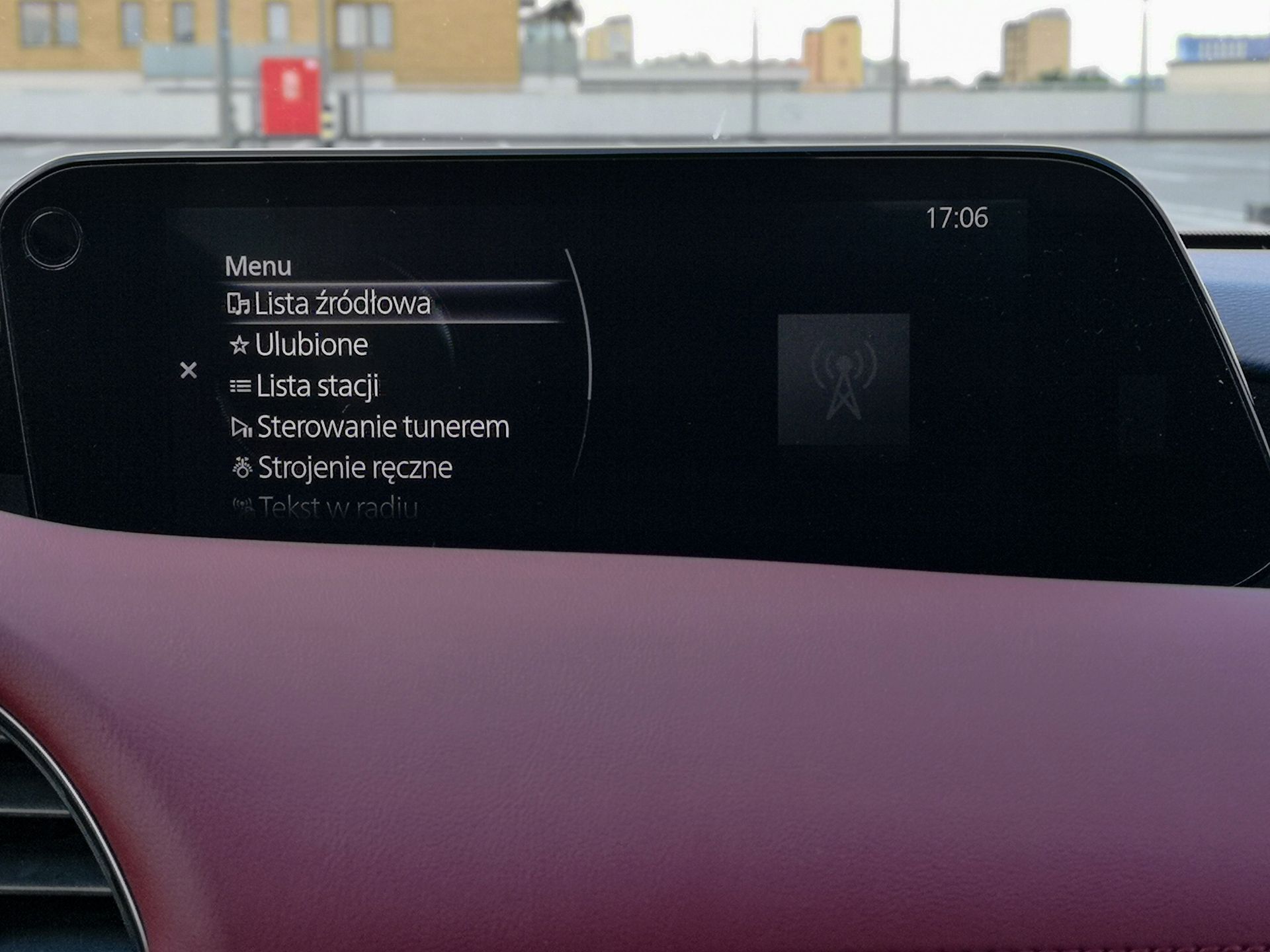 Mazda 3 Sky-X: Kamery 360 stopni, Android Auto i audio Bose Premium 28