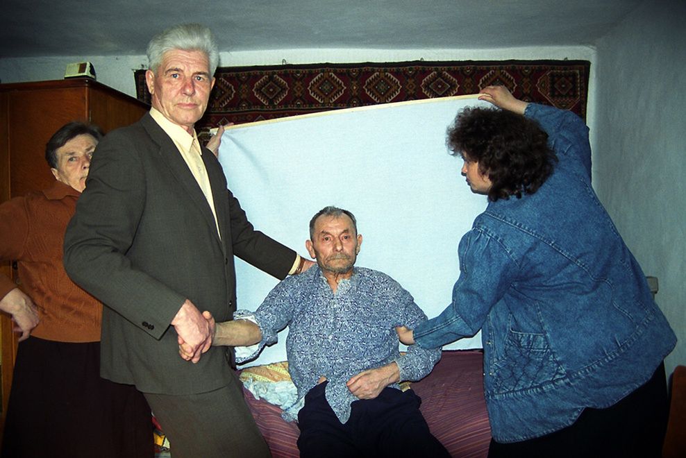 Miał robić zdjęcia paszportowe Ukraińcom. Fotograf świadomie podjął inną decyzję 12