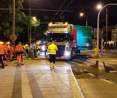 Z Korei do Gdańska, a potem w dalszą drogę. Nocą przez Lublin przejechał potężny ładunek