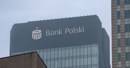 PKO BP zaapelował do klientów. Podał kluczowe zasady bezpieczeństwa