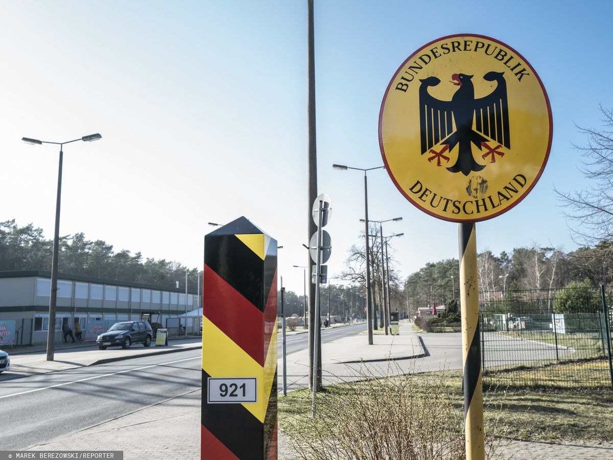 Niemieccy prawicowi ekstremiści zatrzymani na granicy. "Absolutnie przerażające" 
