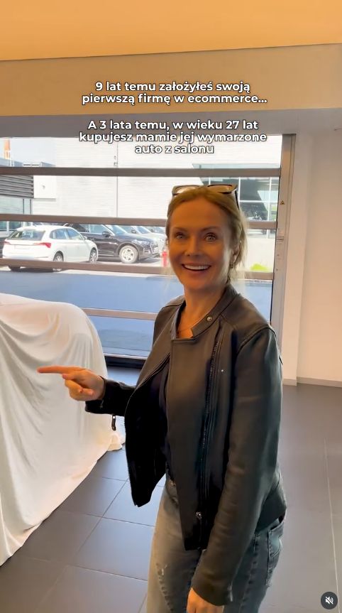 Maciej Mazurek kupił mamie porsche