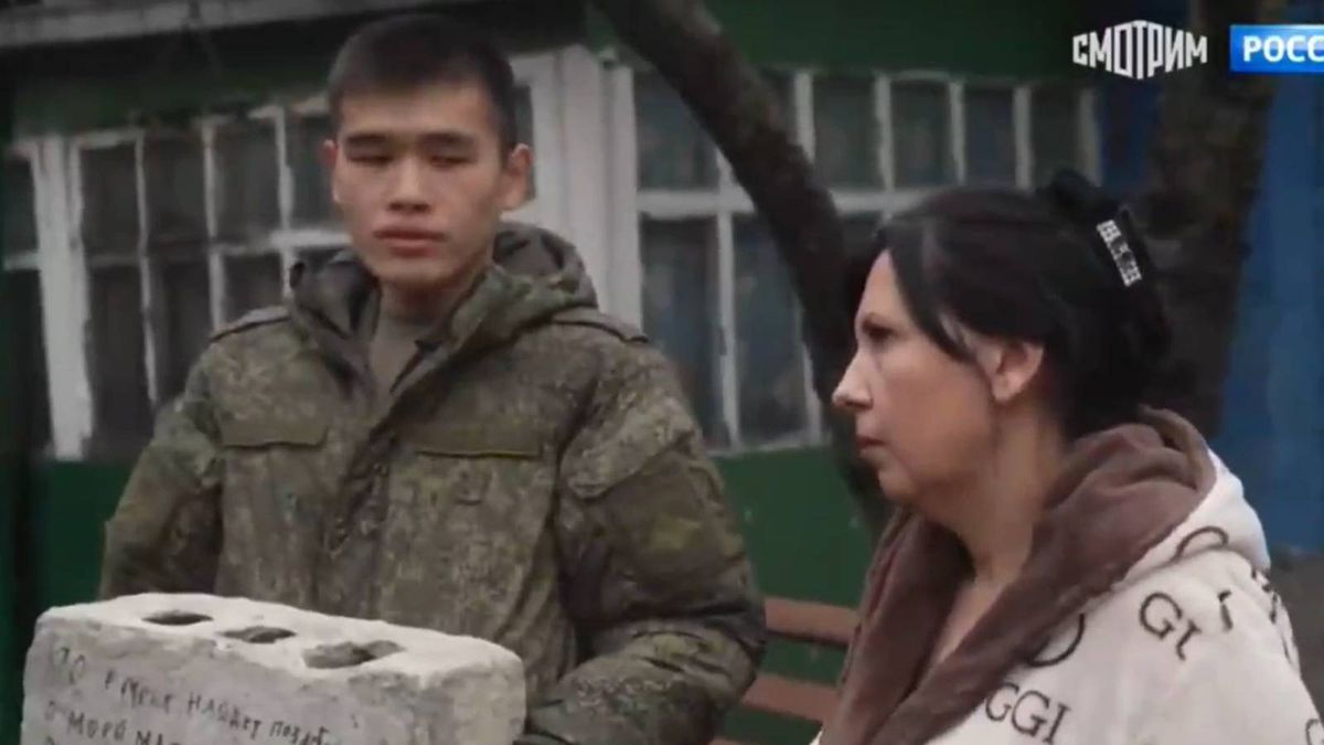 Straciła na wojnie syna, dostała w prezencie pustaka