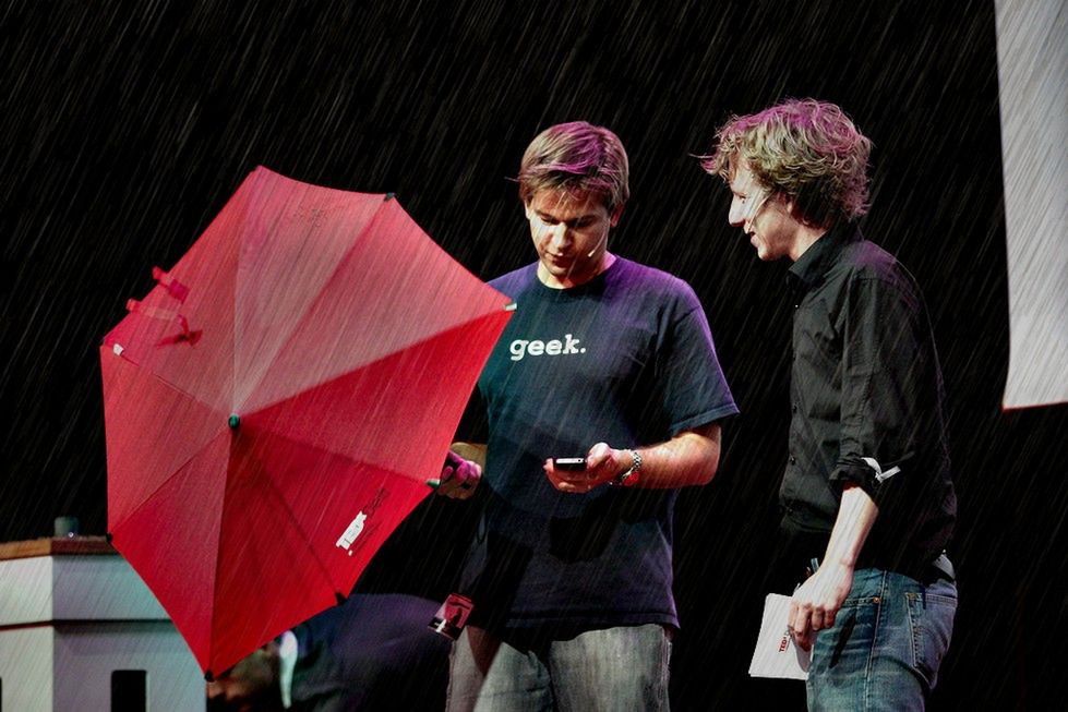 Praktyczne zastosowanie Internetu rzeczy. Po co nam inteligentne parasole?
