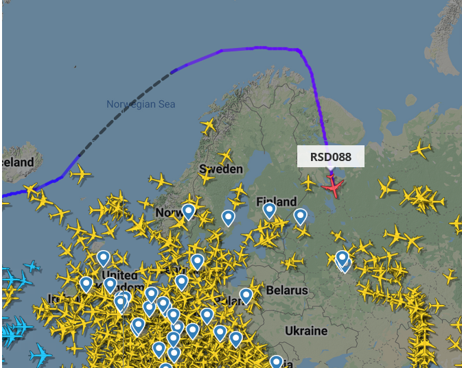 Rosyjski samolot wraca do Moskwy 