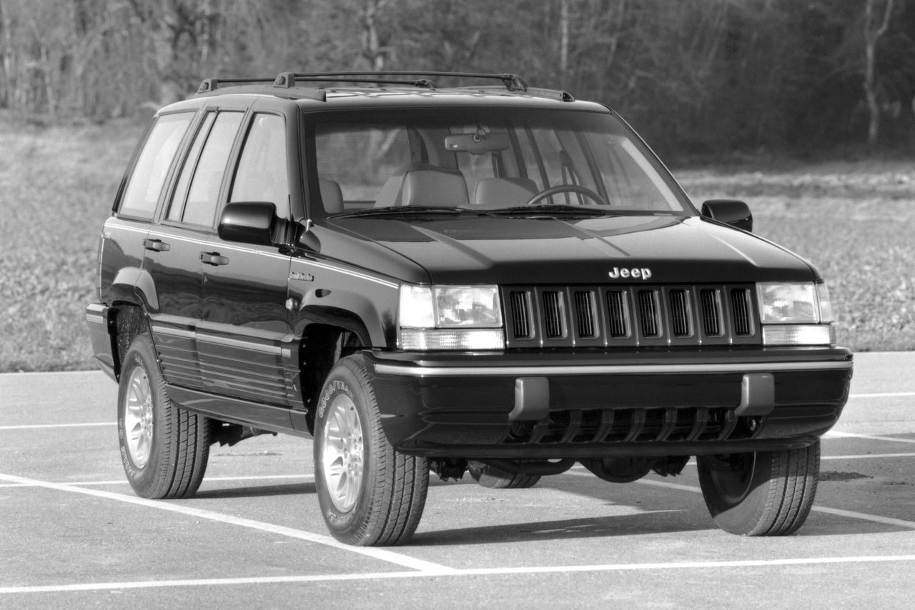 Lee Iacocca doskonale rozpoznawał oczekiwania klientów, dlatego Jeep Grad Cherokee, na którego wprowadzenie naciskał, odniósł podobny sukces jak wcześniejszy Voyager.