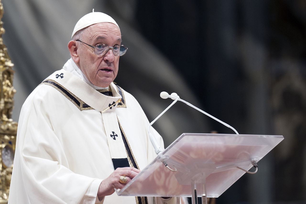 Papież Franciszek uderzył w bezdzietnych z wyboru. "Mają jednak psy i koty"