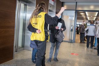 Rozłam wśród członków PiS. Domagają się zerwania z "segregacją sanitarną"