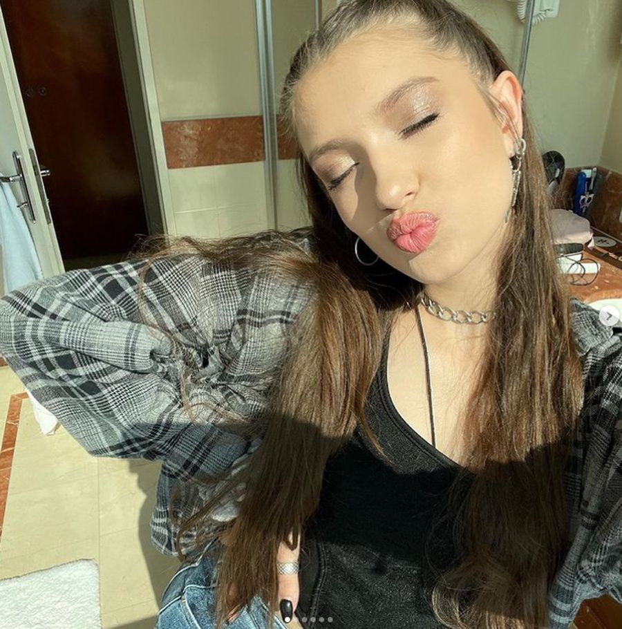 Viki Gabor 