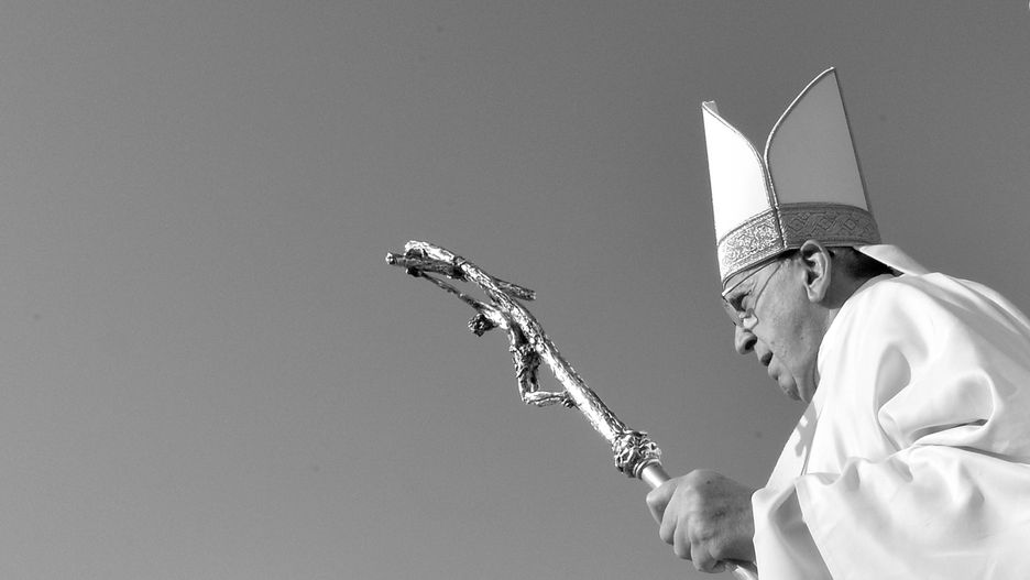 Papież Franciszek nie żyje