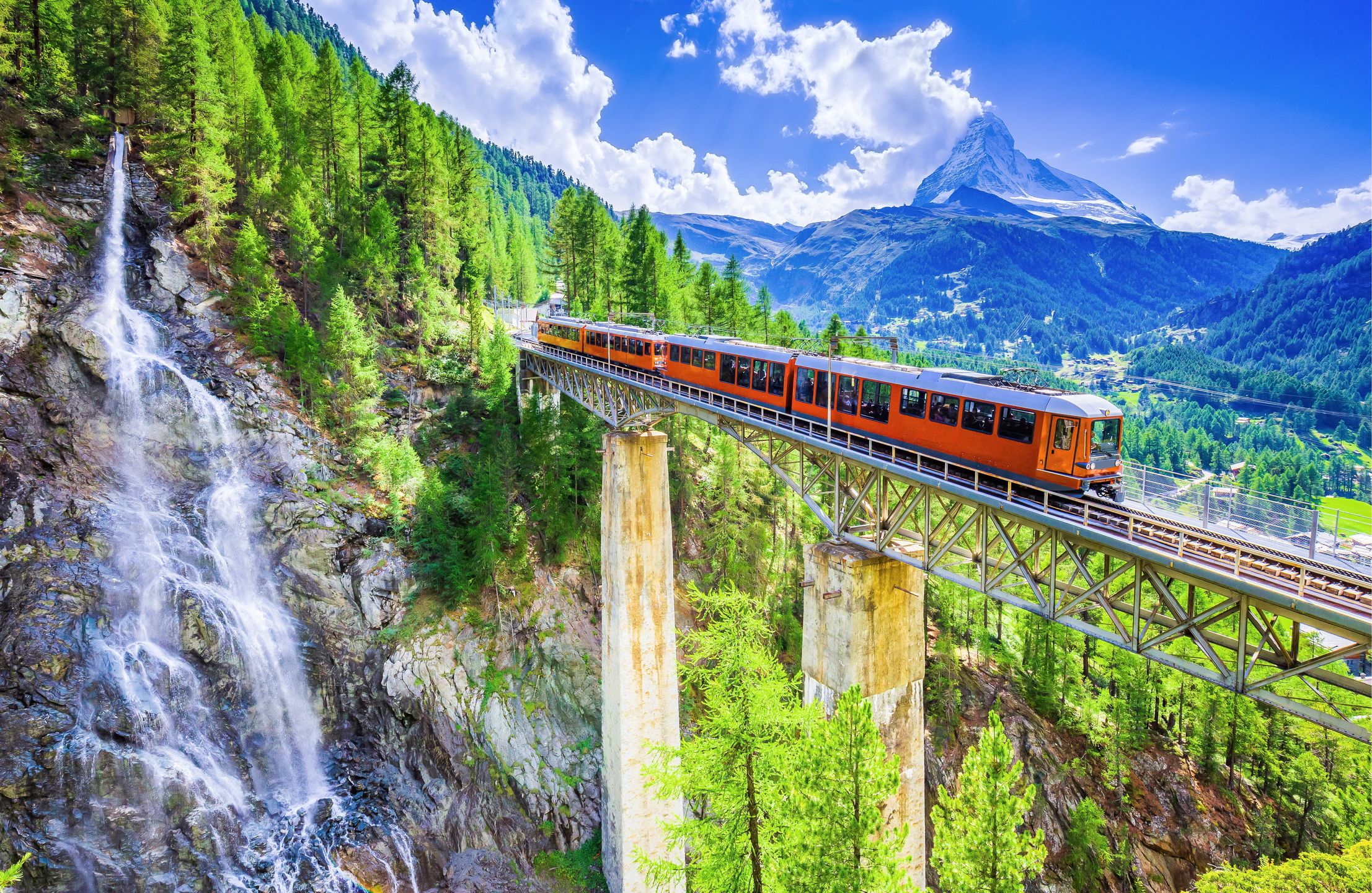 Okolice wioski Zermatt urzekają krajobrazami