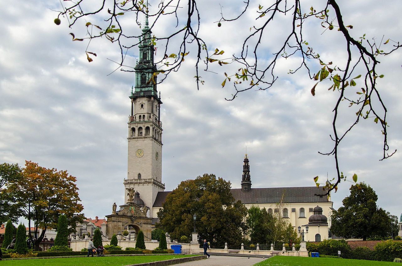 Hel: Wyruszyła 44. Kaszubska Piesza Pielgrzymka na Jasną Górę. 600 kilometrów z modlitwą i różańcem
