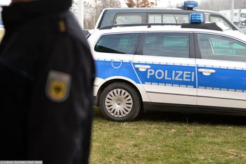 Brutalny atak nożownika w Bergkamen. 8-latek walczy o życie