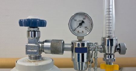 Pożar w szpitalu. 3 osoby nie żyją, bo pracownik zapalił świeczkę