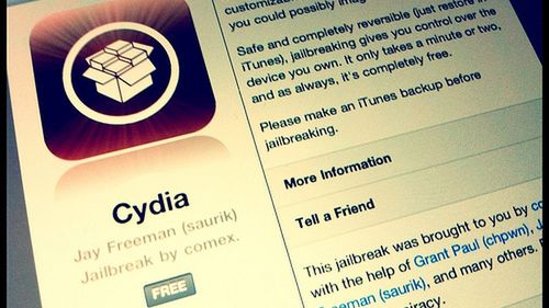 Forbes ujawnia, kto kryje się pod pseudonimem Comex 1