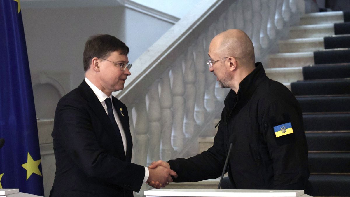 KYIV, UKRAINE - MARCH 08, 2024 - European Commission xeutive Vice-President Valdis Dombrovskis (L) and Prime Minister of Ukraine Denys Shmyhal shake hands during a joint briefing, Kyiv.  (Photo credit should read Eugen Kotenko / Ukrinform/Future Publishing via Getty Images)