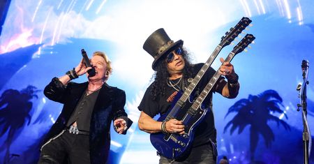 Axl Rose znów w furii. Zespół tłumaczy, co się stało