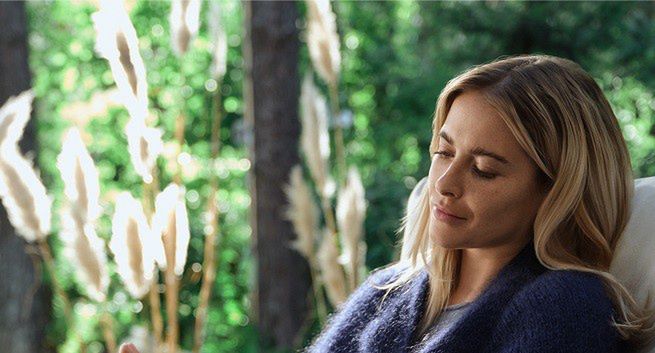 Neutrogena zachęca w kampanii "Pielęgnuj siebie na co dzień"