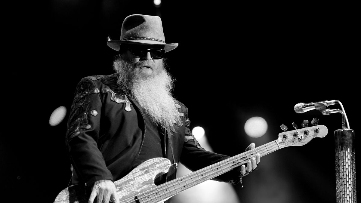 Dusty Hill 