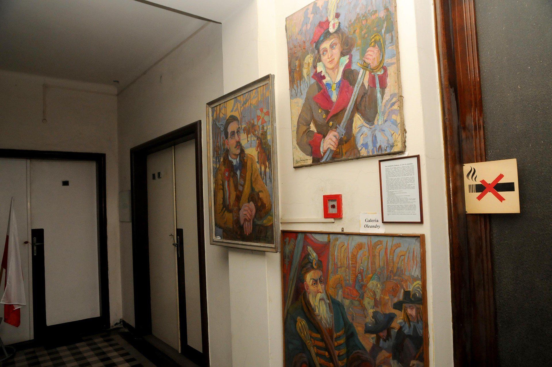 Budynek przy Oleandrach wciąż czeka na remont, uratowane eksponaty przeszły już konserwację