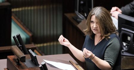 Lichocka: Komorowski powinien czyścić buty Romaszewskiej