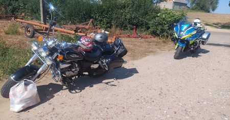 Jechał motocyklem bez uprawnień, został zatrzymany przez sierpeckich policjantów!