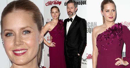 Szczęśliwa Amy Adams z mężem na ściance