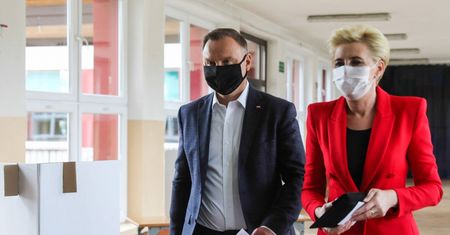Wybory 2020. Majątki Rafała Trzaskowskiego i Andrzeja Dudy. Kto ma więcej?