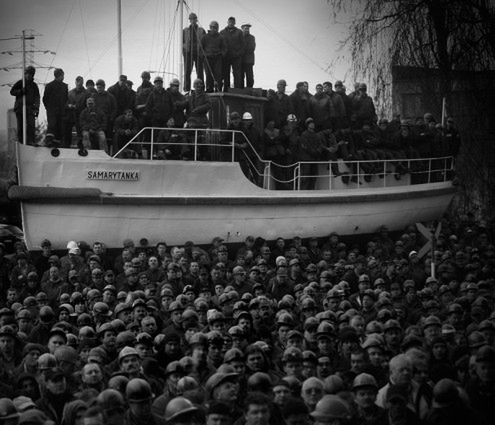 Grand Press Photo za fotografię stoczniowców