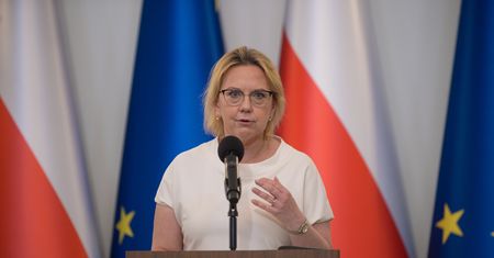 Pożar pod Zieloną Górą. Rząd obiecuje miliony