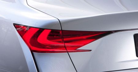 Lexus LF-Gh częściowo ujawniony