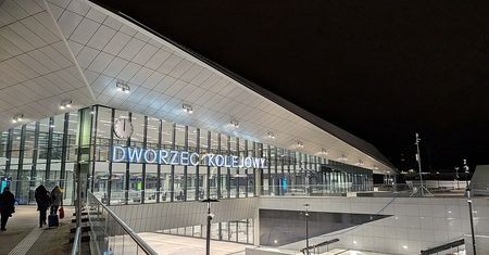 Otwarcie ważnego dworca odwołane. Już po raz dziewiąty