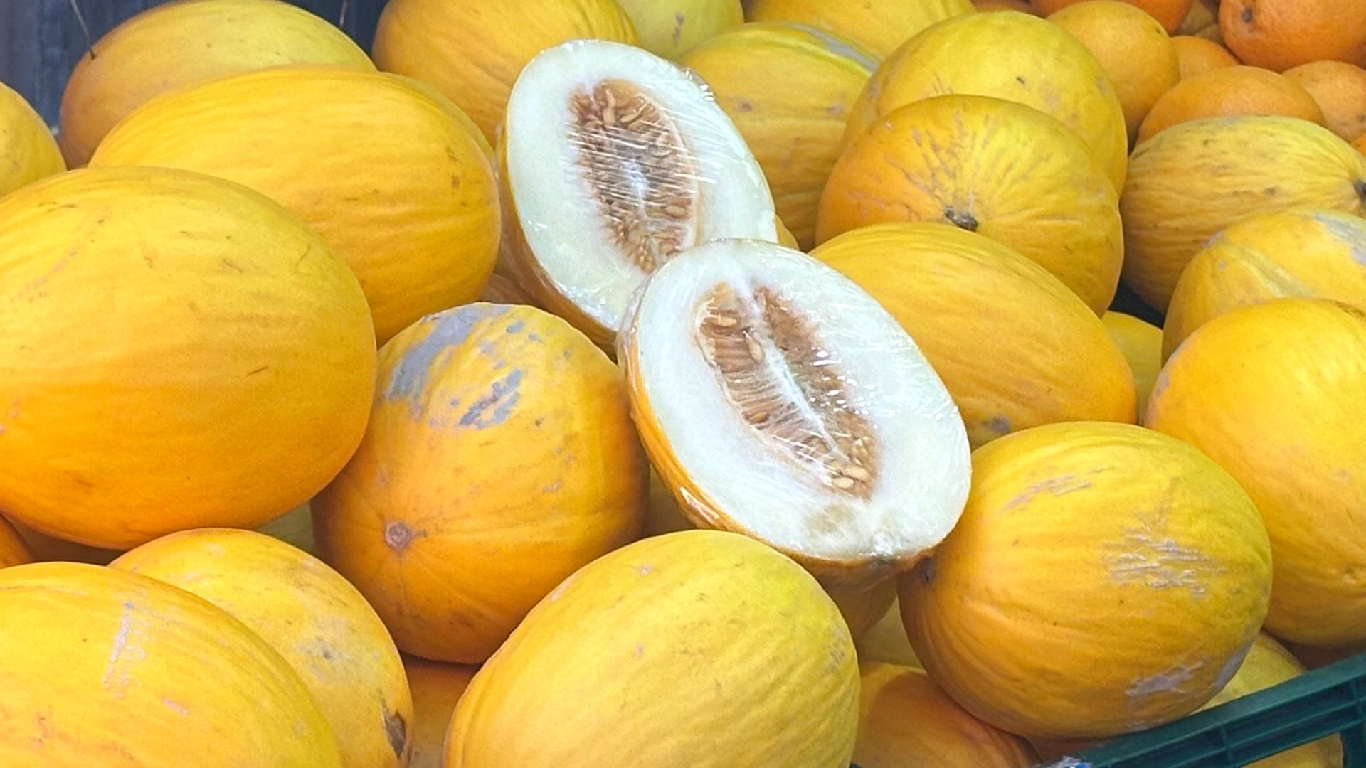 Melon świetnie nawadnia organizm w upalne dni