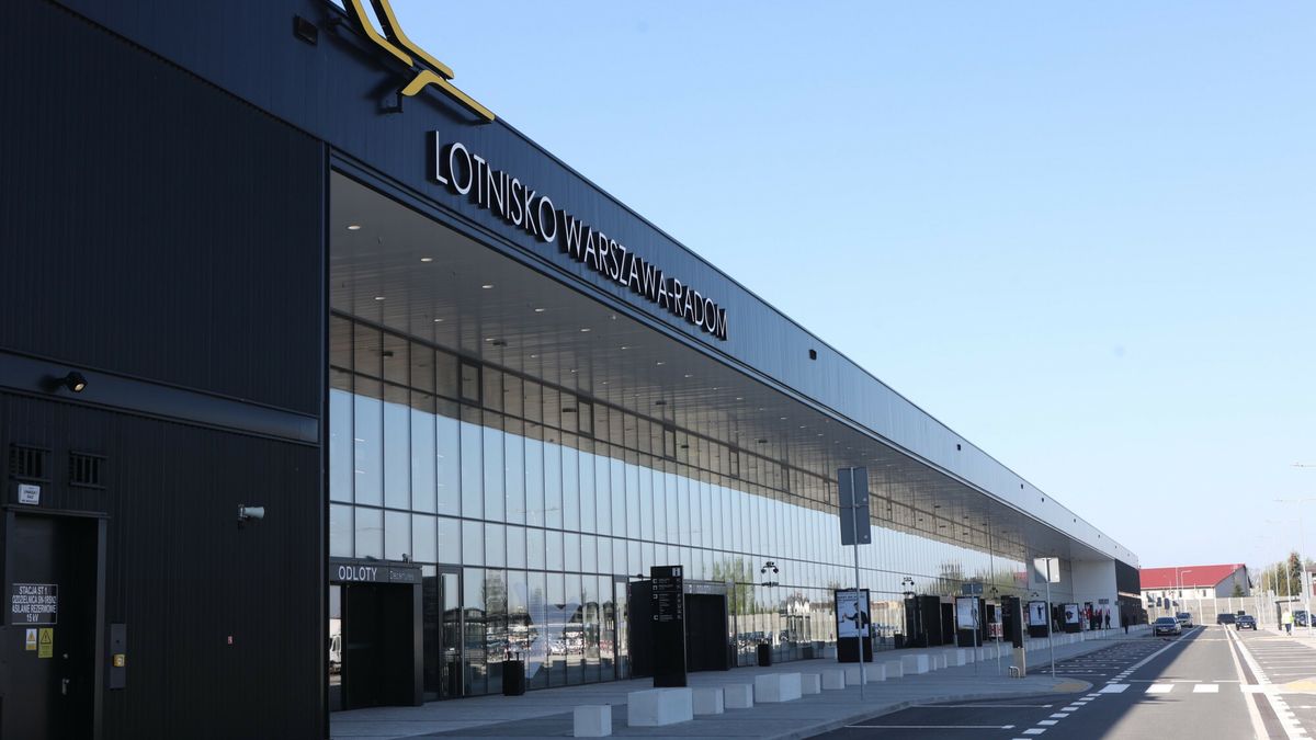 Na lotnisku Warszawa-Radom skasowano kolejny czarterowy kierunek