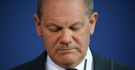 Zimny prysznic dla Olafa Scholza. To już prawie "czerwona kartka" od Niemców
