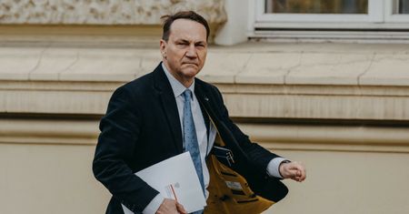 Błyskawiczna reakcja Kremla na słowa Sikorskiego. "Sygnał dla Putina"