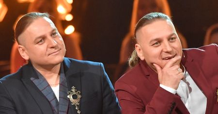 RZADKI WIDOK: Żona Pawła Golca pozuje do rodzinnej sesji świątecznej. Tak wygląda Katarzyna Golec (ZDJĘCIA)