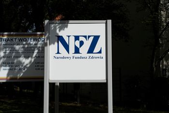 Rada NFZ zatwierdza plan finansowy na 2026 rok. W tle krytyka ekspertów