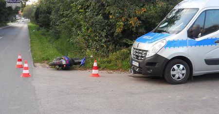 Krasnystaw: Pijany motorowerzysta przewrócił się przed nadjeżdżającym radiowozem