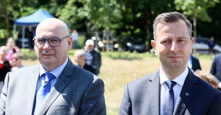 Opozycja krytykuje rząd za kryzys. "Gdyby PiS rządził na Saharze, to zabrakłoby piasku"