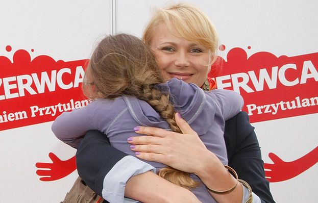 "Mama MÓWI, ŻE ZNISZCZYŁAM JEJ KARIERĘ!"