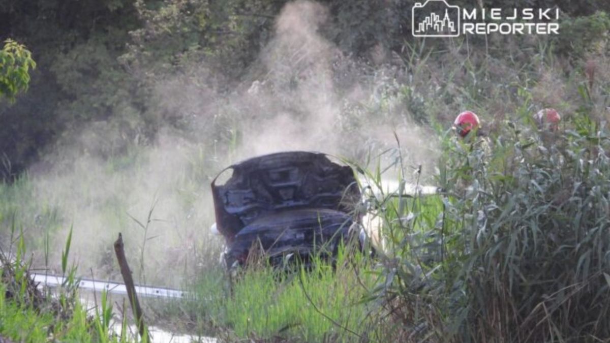 Auto nagle zaczęło się palić.
