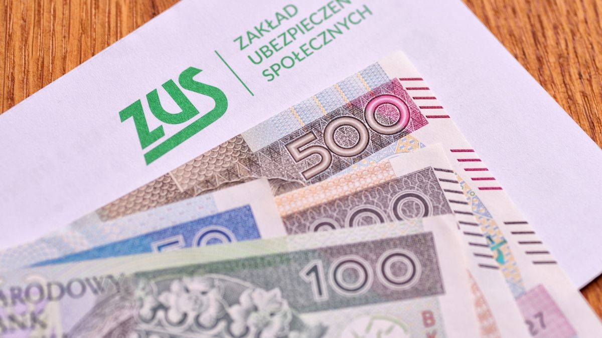 Niektórzy emeryci dostaną pieniądze wcześniej