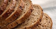 Bez drożdży, zakwasu i wyrabiania ciasta. Chleb, który syci na długo i wspiera sylwetkę