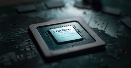 Nvidia GeForce GTX 1660 Super oficjalnie. Karta graficzna, która konkuruje sama ze sobą