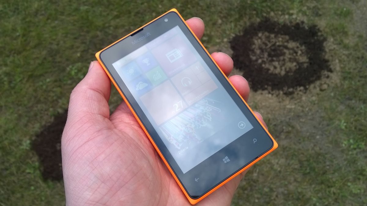 Lumia 435 Dual SIM - najtańszy nie znaczy zły [pierwsze wrażenia] 1