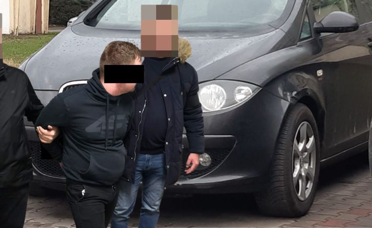 Zdjęcie: Daniel krzyczał pod autem. Oskar K. przejechał go drugi raz