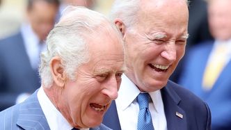 Joe Biden zlekceważył króla Karola III i złamał protokół. Osoba z Pałacu Buckingham mówi, co monarcha sądzi o zachowaniu prezydenta
